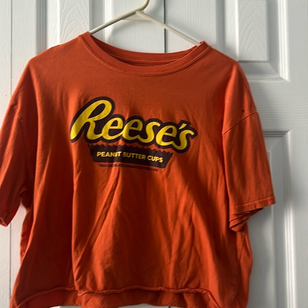 Reese’s Crop Tee
